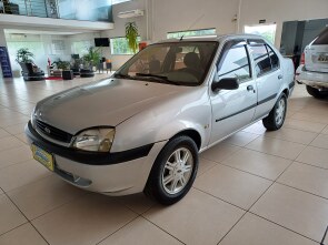 Fiesta Sedan 1.6